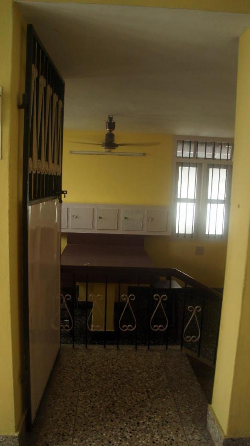 Bed And Bath For 1-8 People Hotel Thiruvananthapuram ภายนอก รูปภาพ